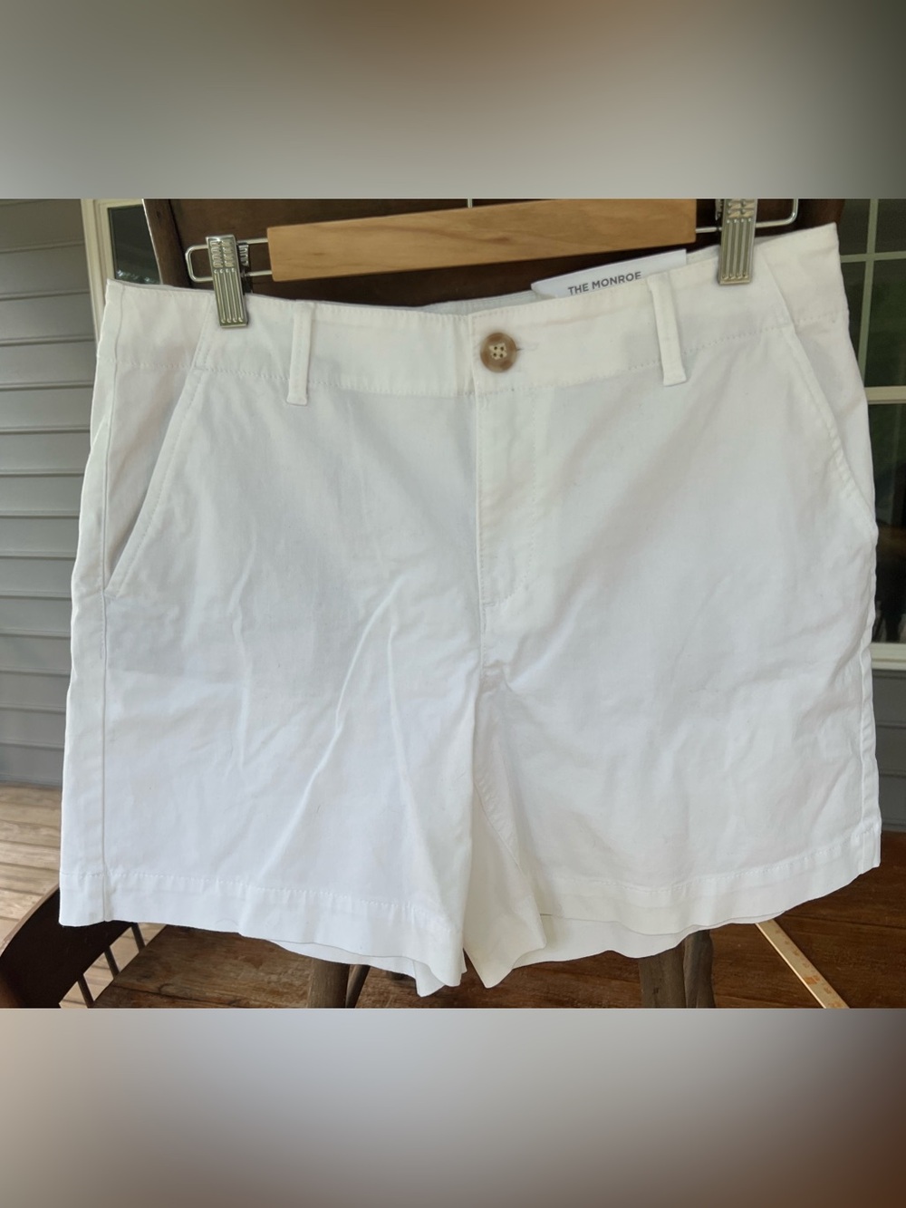 Loft Monroe Chino Shorts 6” Curvy White Size 8 - Picture 3 of 12